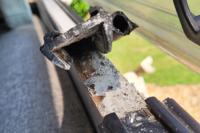 Caravan Motorhome Removing Seal Caravan Motorhome Removing Seal