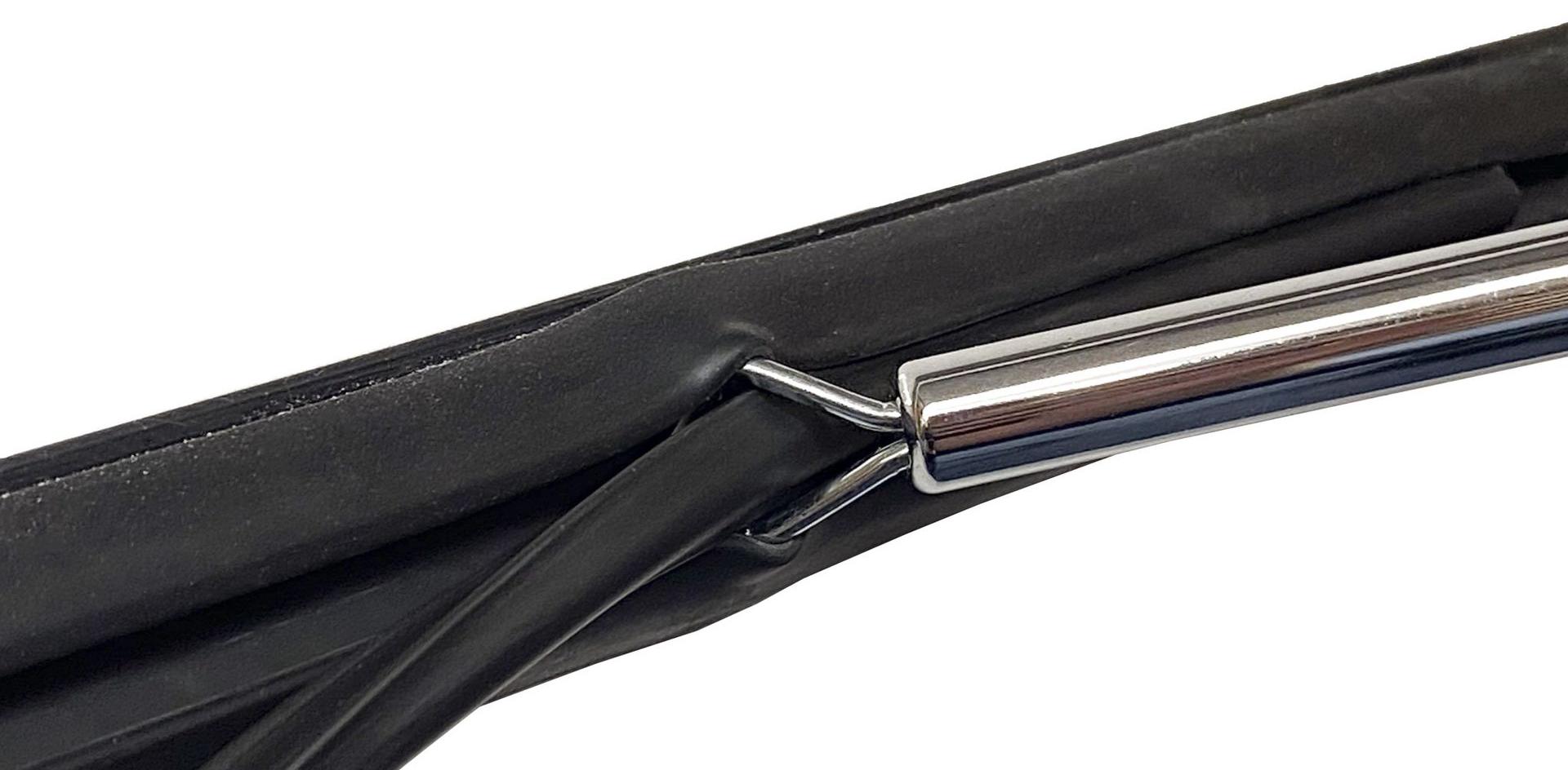 Using a glazing tool to fit claytonrite window rubber seals